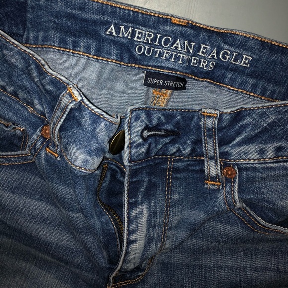 American Eagle Jeans (size 8) - Picture 3 of 4